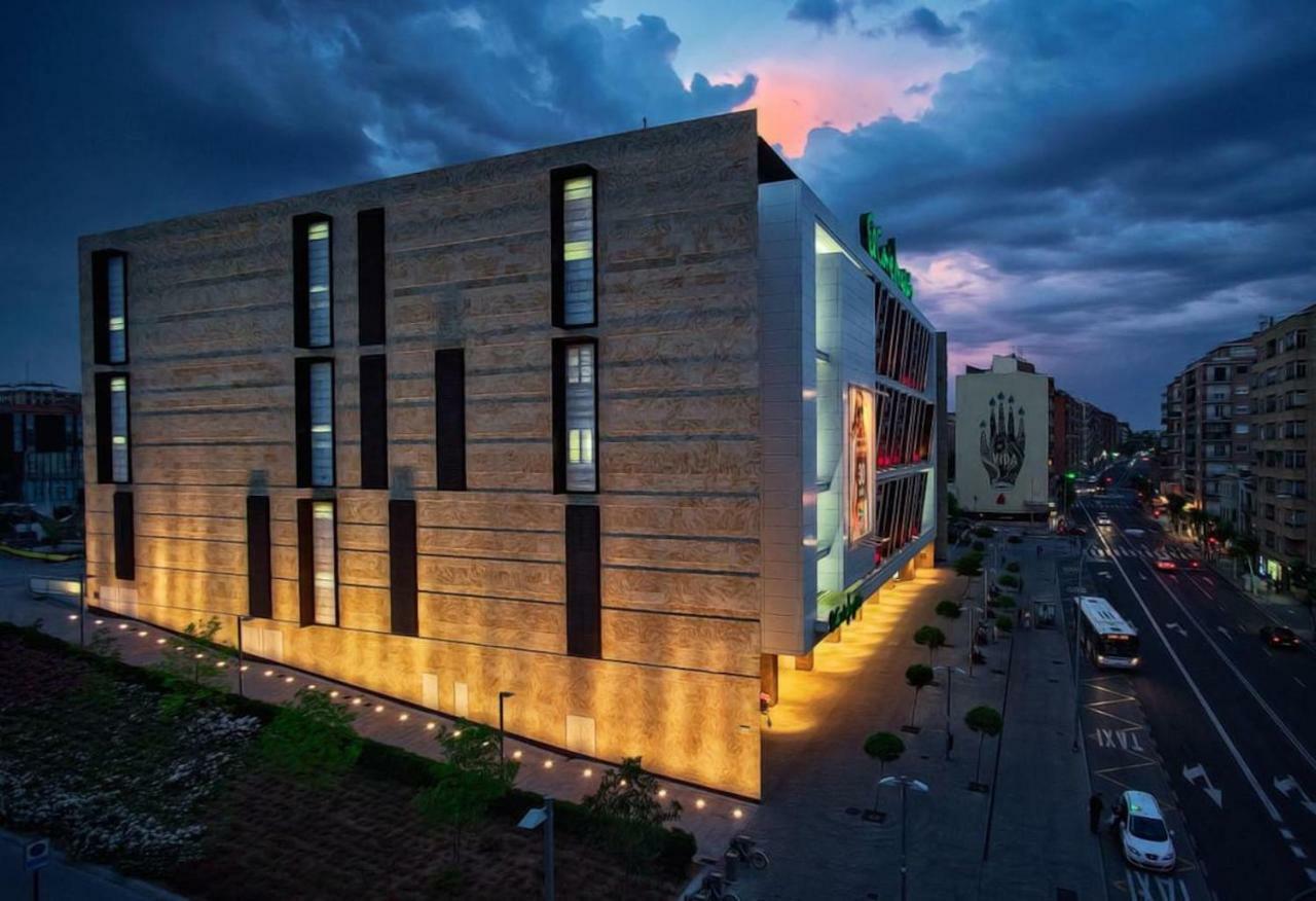 Apartamento Espacioso Frente Al Corte Ingles Con Plaza De Garaje Gratis - Vu75 Σαλαμάνκα Εξωτερικό φωτογραφία